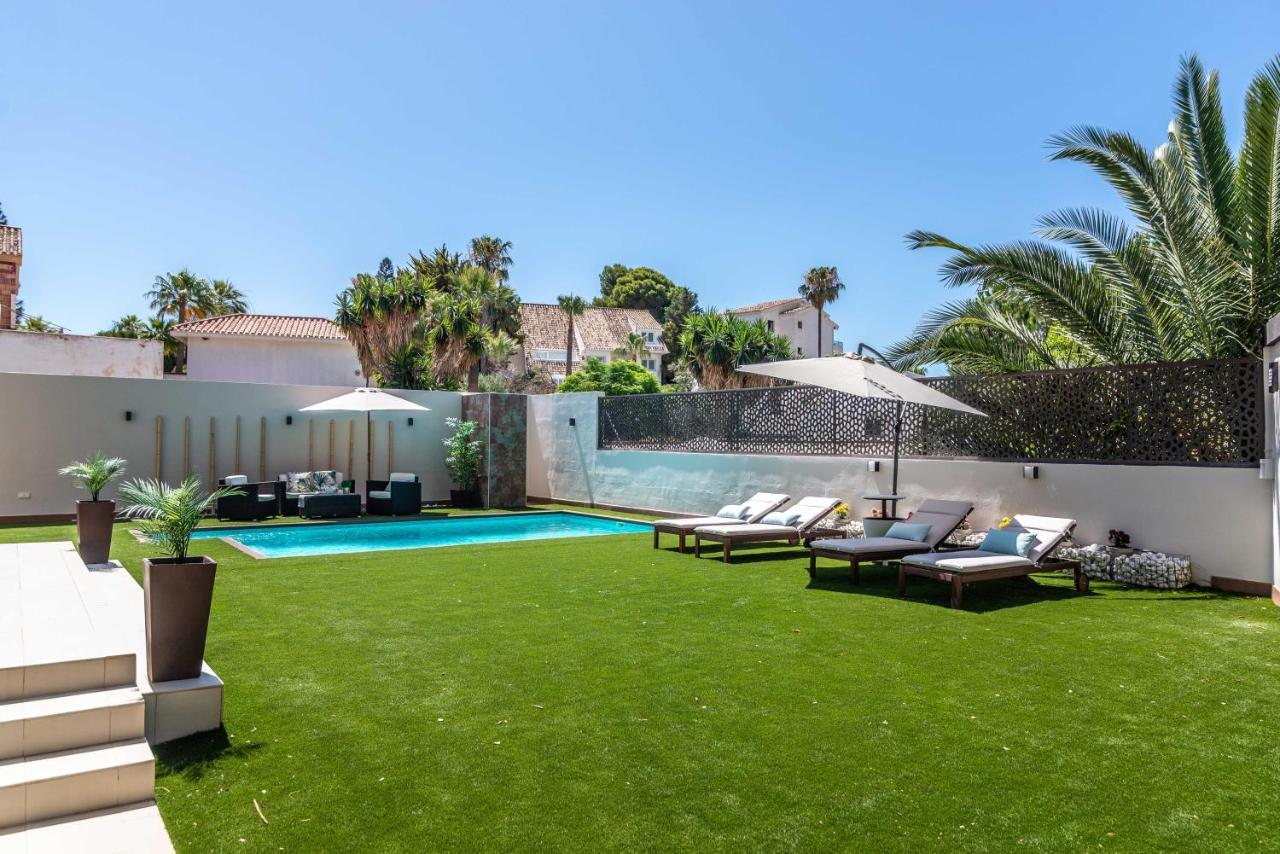 Vacation Marbella I Villa Riviera Del Sol, Private Pool, Jacuzzi, Walking Distance To The Beach Malaga Exterior photo
